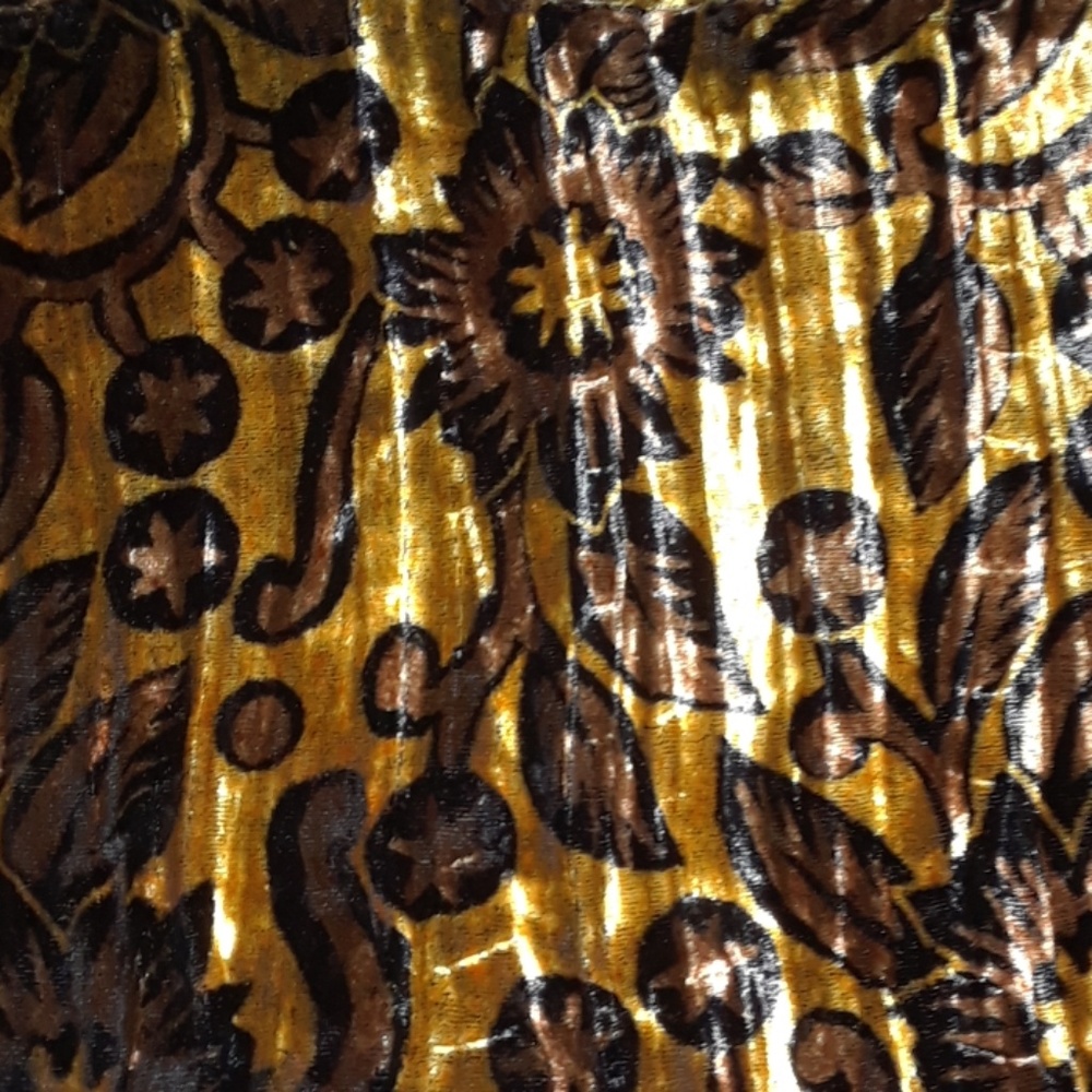 Skirt - Picture 2 of 2